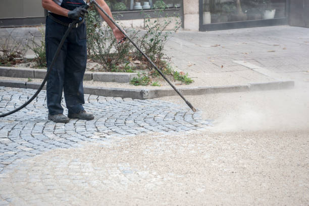 Post-Construction Pressure Washing in Girard, KS